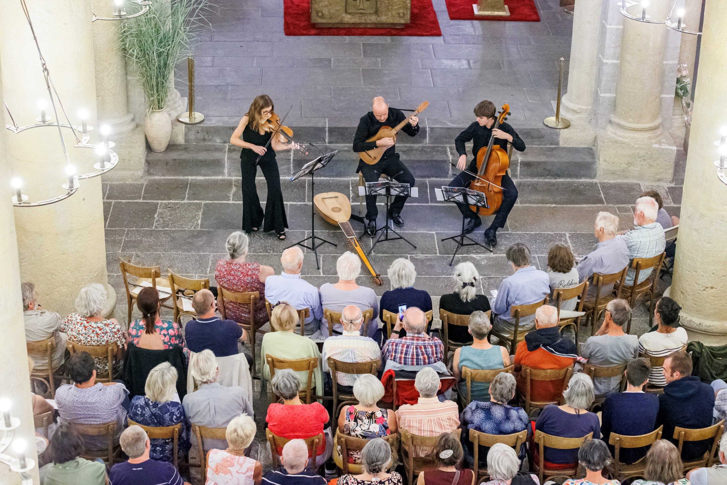 Trio Astrolabi 2023